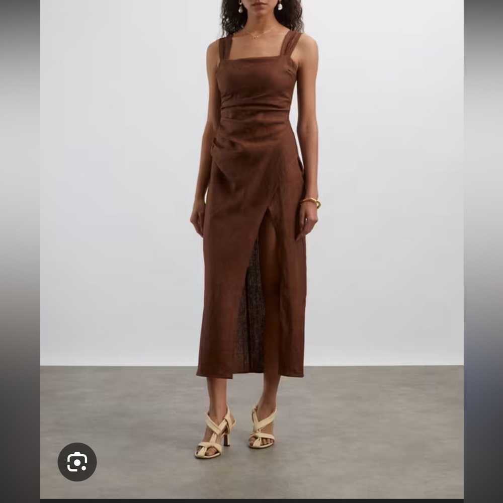 Reformation linen dress in chocolate cake NWT - Picture 2 of 5